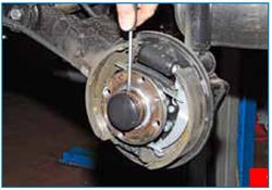 Lada Granta 187-6.jpg