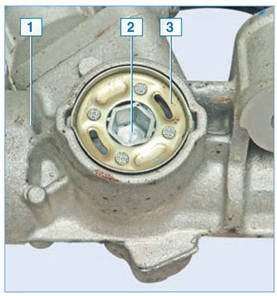 rulevoe-konstrukciya-almera-3.jpg